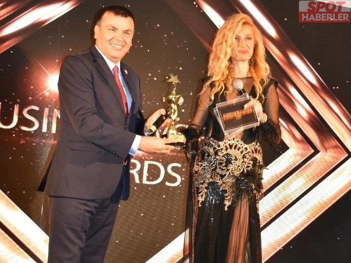 TÜMKİAD ÖDÜLE DOYMUYOR