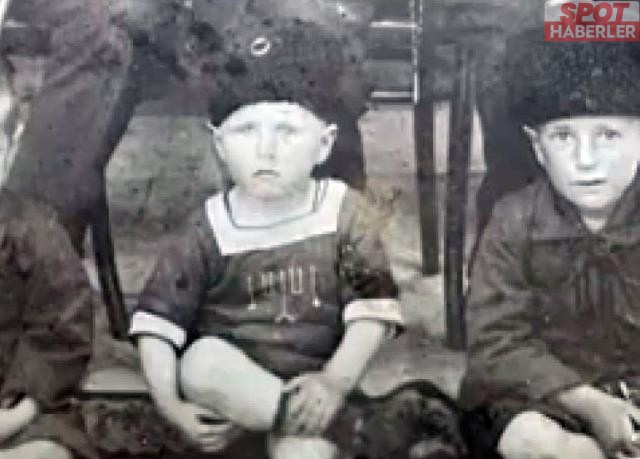Atatürk’ün 5 yaşındaki fotoğrafı ortaya çıktı, herkes bir detaya takıldı