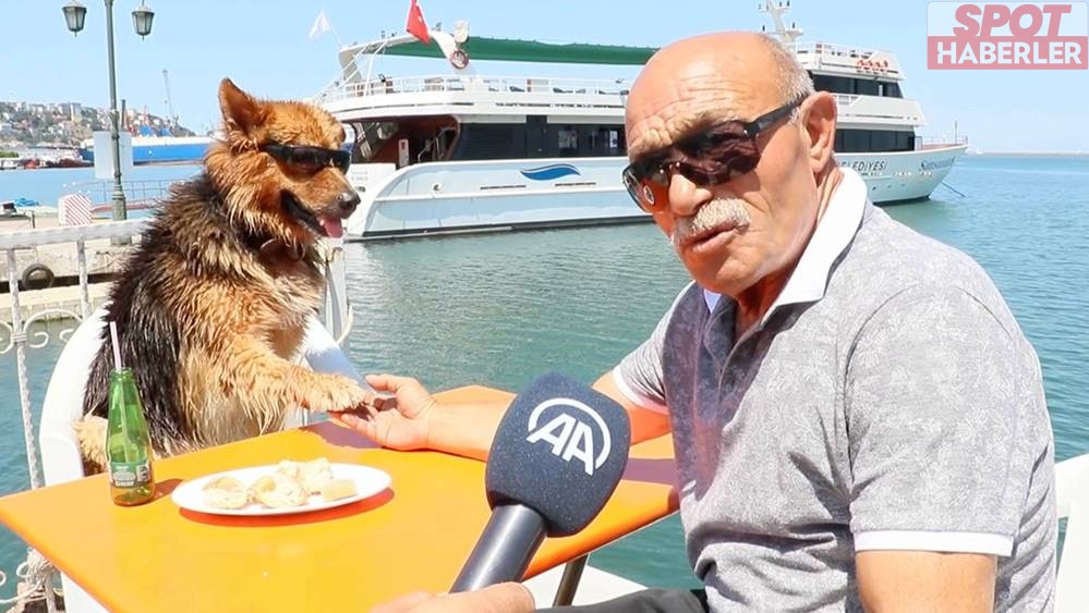 Dost’un Ünü Kafenin Önüne Geçti