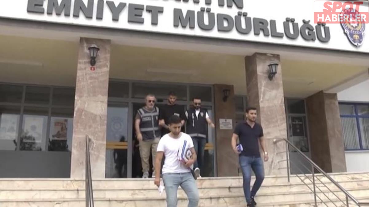 Sosyal medyadan tanıştıkları kişilerin çıplak görüntülerini alarak şantajda bulunan şebeke yakalandı: 3 kişi tutuklandı