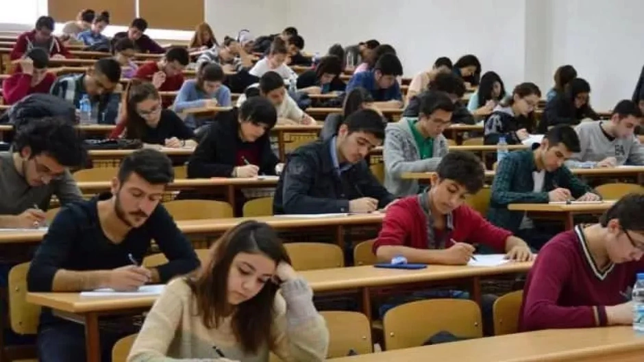 Aynı puanı alan Türk gencine 2 yıllık yüksek okul, Suriyeli gence Tıp fakültesi!