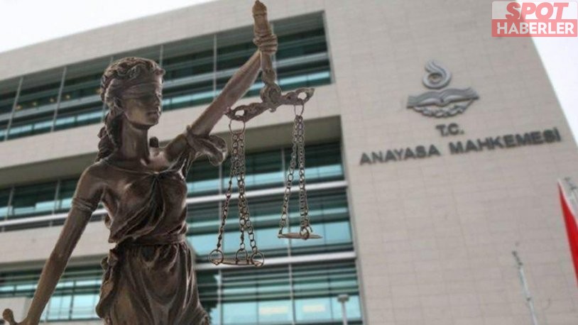 AYM iki Cumhurbaşkanlığı kararnamesini ‘anayasaya aykırı’ diyerek iptal etti