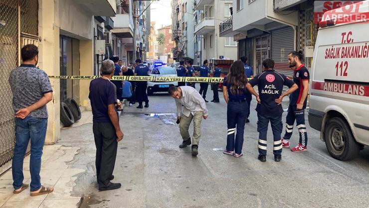 Balkondan Girip Eşine, Kayınpederine, 2 Baldızına Dehşet Saçtı!