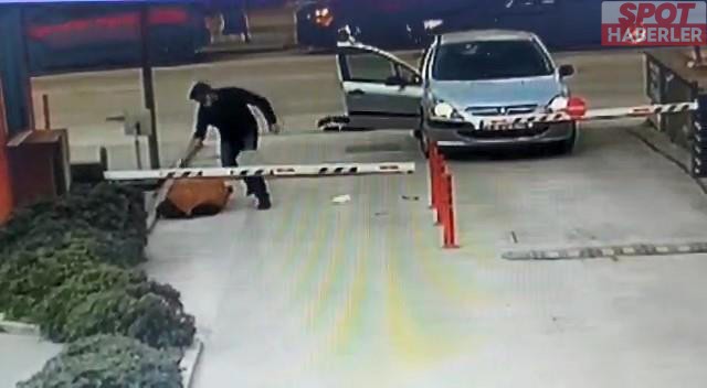 Polis Memurunun, Çifte Cinayetten Önce Mesai Arkadaşını Nasıl Kandırdığı Ortaya Çıktı
