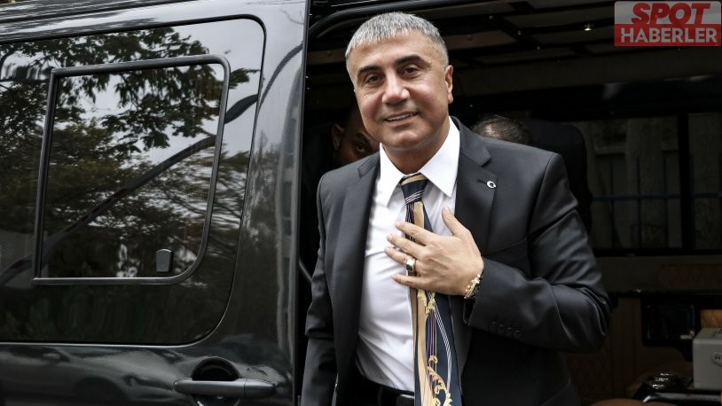 Sedat Peker, ‘Seçime kadar beni rahat bırakın dedim ancak siz kaşındınız’ dedi; saat 17’yi işaret etti