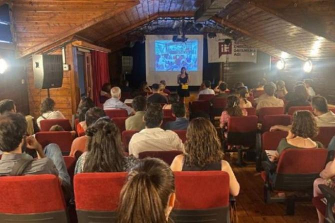PE İletişim Emekçileri Dayanışma Ağı kadın, çocuk ve LGBTİ+ odaklı habercilik semineri düzenleyecek