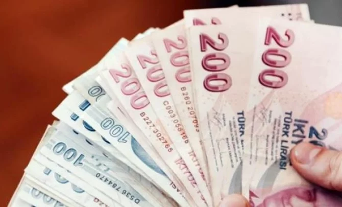Asgari ücret zammıyla ilgili milyonları umutlandıran çıkış: Herkesi tatmin edecek bir artış olacak