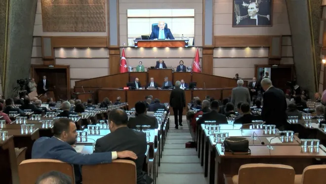 İBB Meclisi’nde ‘Vahdettin’ tartışması: Vahdettin bizim için bir haindir