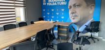 AKP bürosuna sopalı saldırı