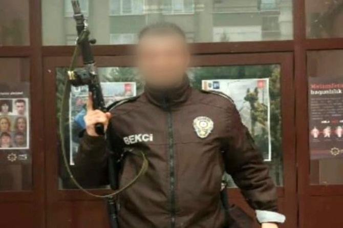 Ankara’da bir bekçi, eşini silahla vurdu