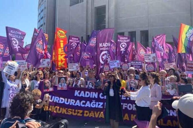 Kadın Cinayetlerini Durduracağız Platformu’na kapatma davası