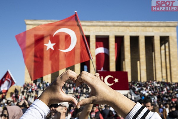 Anıtkabir’e rekor ziyaretçi