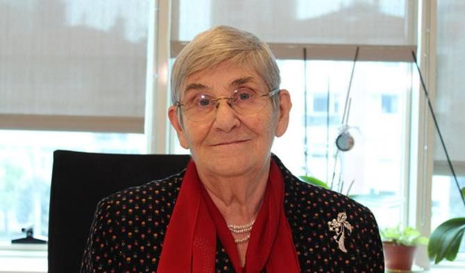 Canan Karatay isyan etti: ‘Hastalar önümü kesiyor, benim alakam yok’