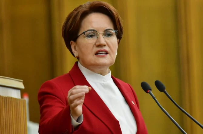 Akşener’den AKP-HDP görüşmesine ilk yorum: ‘Açılımcılar Kumpanyası yeniden seyirciyle buluşuyor!’
