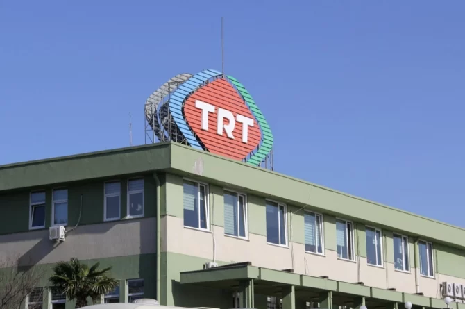 Dünya Kupası’nda TRT skandalı: Amatörler tarafından yönetilen TRT’ye sosyal medyada tepki yağdı