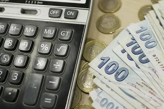 Yeni asgari ücrette gözler yarınki toplantıda