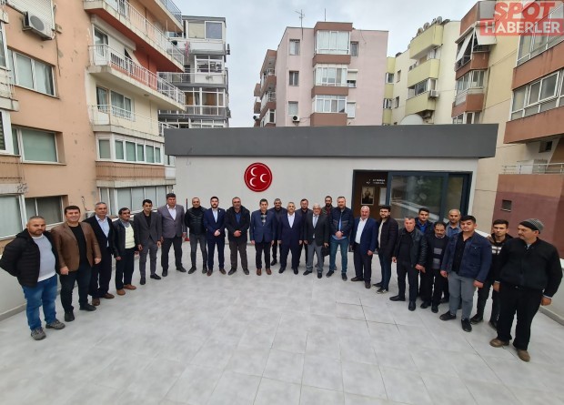 İzmir’de İYİ Parti ve CHP’den istifa ettiler, MHP’ye katıldılar