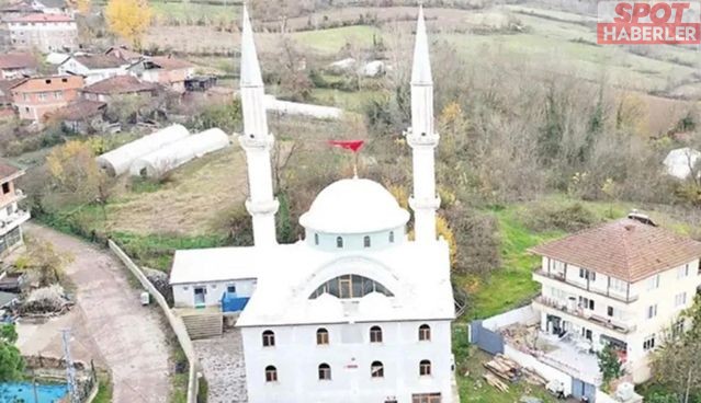 Karısı, imam kocasını başka bir kadınla çıplak halde bastı: İşte ifadesi