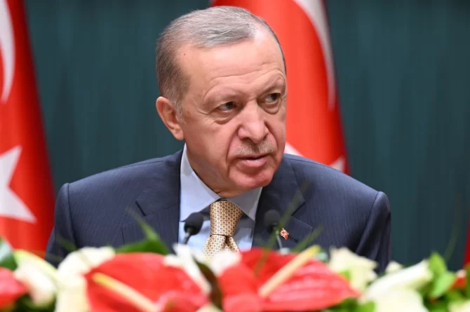 Erdoğan, yeni asgari ücreti açıkladı: Asgari ücret 8 bin 506 TL