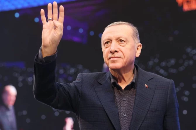 Türkiye enkaz altında kaldı, Cumhurbaşkanı ortadan kayboldu