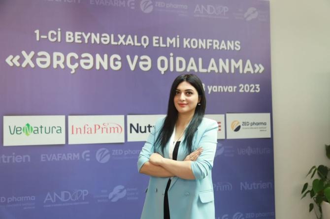 Ünlü Azeri Diyetisyen Narmin Alasgarova Mavi Tik Aldı