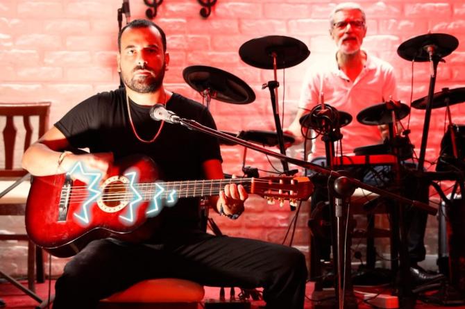 Onur Gergin’in yeni single’ı ‘Naylon Sevdalar’ yakında yayında