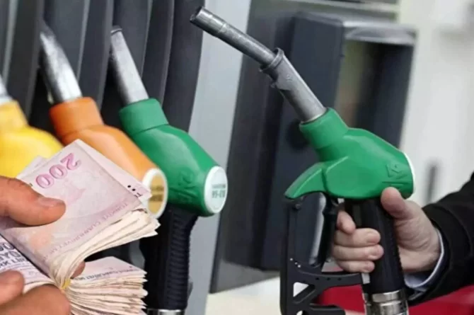 Benzin ve motorine zam geldi: İşte güncel akaryakıt fiyatları