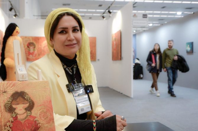 İranlı sanatçı ‘Masih Jafarzade’ olarak bilinen Masoumeh Jafarzade’nin eserleri Ankara’da