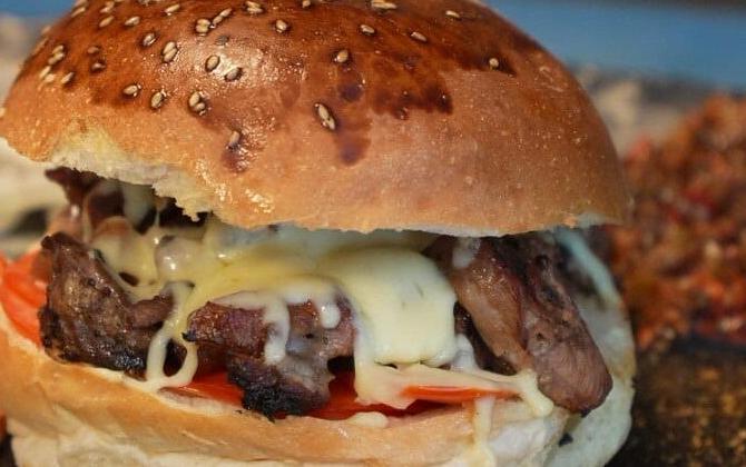 Cağ Burger’in mucidi