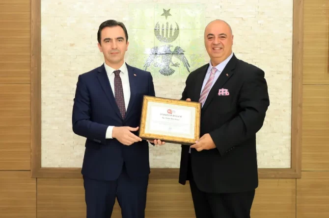 Gazetecilerden Vali Karakaya’ya ziyaret