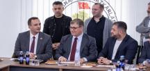 Başkan Tugay müjdeyi verdi: ‘Suda indirimli tarife genişleyecek’