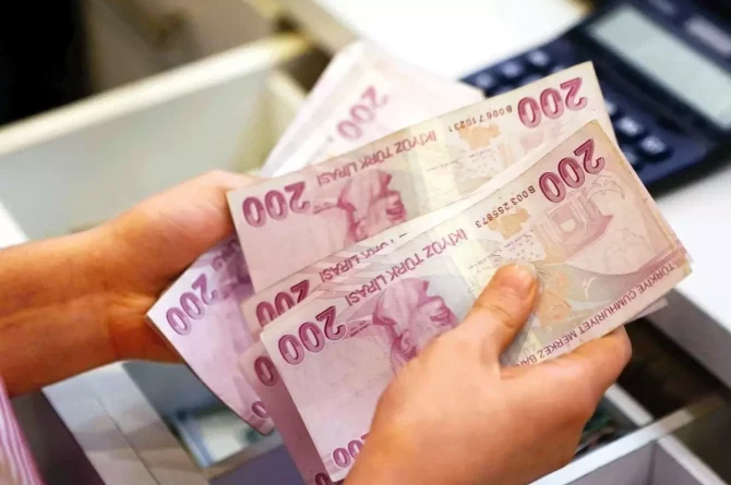 Memur ve emekliler için en güçlü zam senaryoları neler?