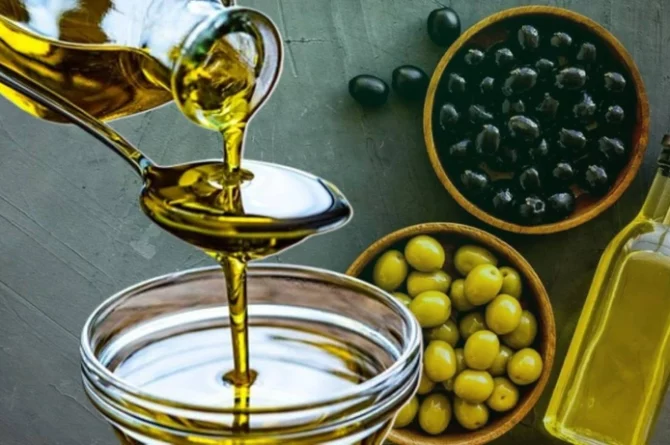 Sahtekarlık! Zeytinyağının içinden çıktı