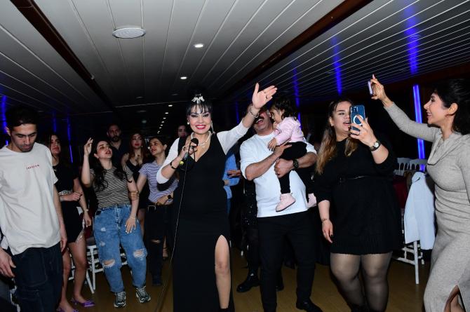 ŞAHSENEM İSTANBUL BOĞAZI’NDA İRAN ( ARESH) AREŞ GEMİSİNDE