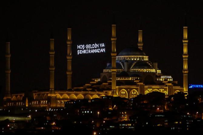 İlk oruç için yarın gece sahura kalkılacak