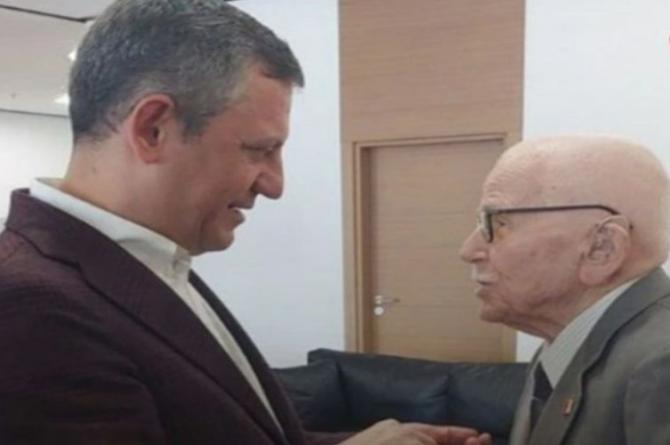 104 yaşında CHP üyeliği