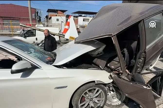 Buca’da Zincirleme Kaza!