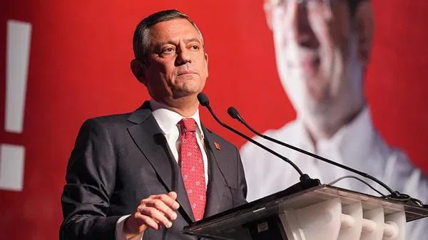 Özgür Özel: “Türkiye Kumpasa Karşı Ayakta”