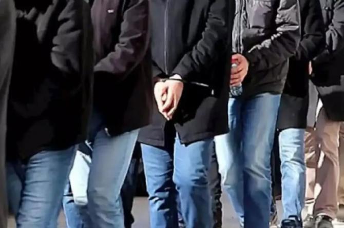 İzmir’de ‘yoldaşlar’ isimli suç örgütüne baskın: Çok sayıda tutuklama