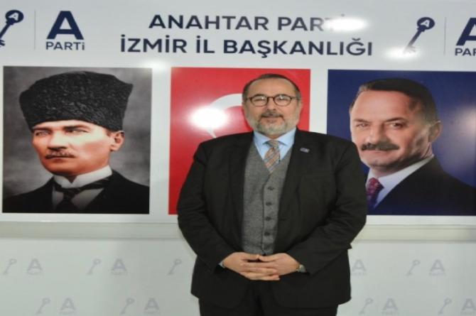 Anahtar Partili Uçar’dan ‘terör’ çıkışı: Türkiye’nin kurtuluş reçetesi, İstiklal Marşı’nda gizlidir