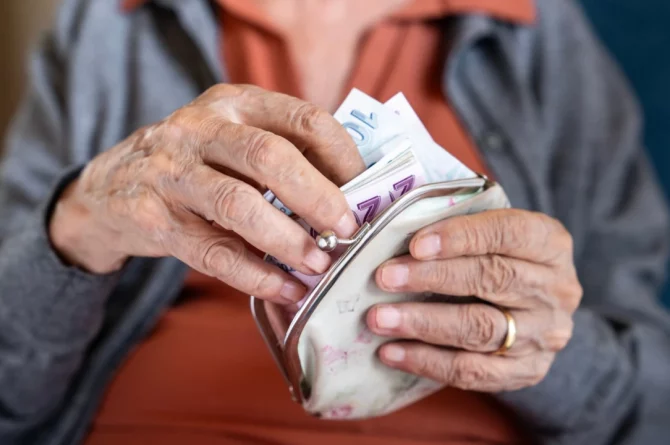 Emekliye bayram ikramiyesinin Meclis’e geleceği tarih belli oldu