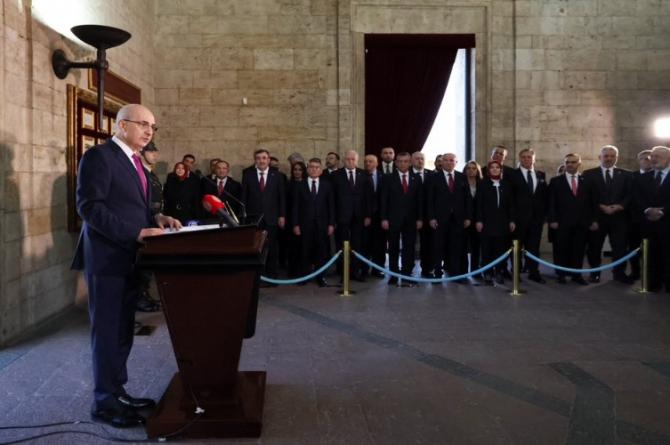Meclis Başkanı’ndan 23 Nisan’da pes dedirten ‘1925’ gafı!