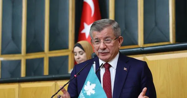 Davutoğlu’ndan Sert Uyarı!