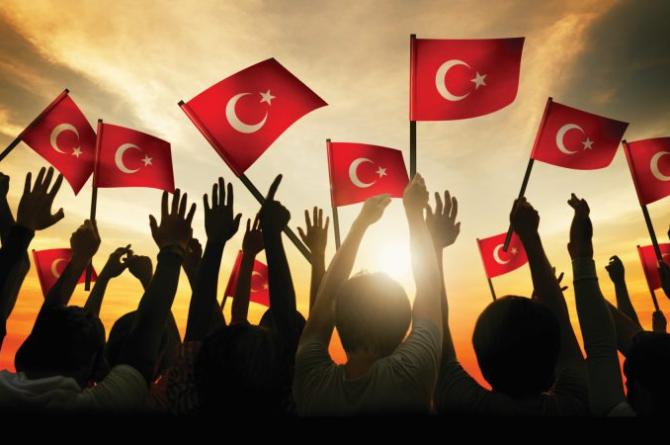 Vatanına ve milletine aşık bir adam: Ercüment Tula