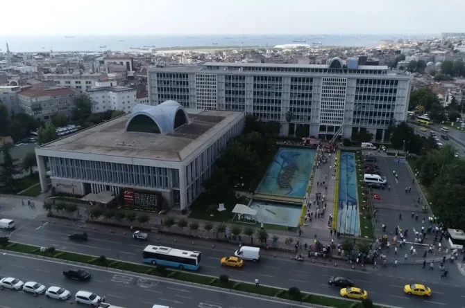 İBB’ye 5. dalga operasyonu