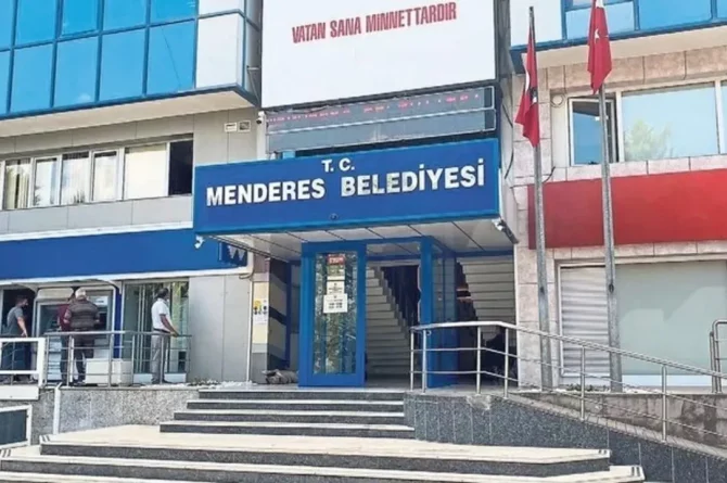 Menderes Belediyesi’nde Maaş Krizi Büyüyor: Sermaye Aktarıldı, İşçilere Hâlâ Ödeme Yok