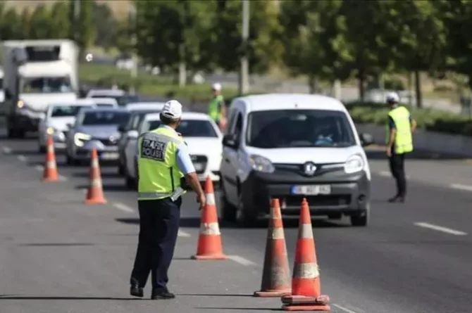 Yeni trafik kanunu Meclis’te! Cezalar artıyor