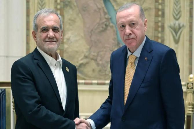Erdoğan, İran Cumhurbaşkanı ile görüştü