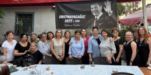 29 Ekim Kadınları Derneği Ferdi Zeyrek’i Andı