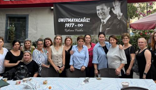 29 Ekim Kadınları Derneği Ferdi Zeyrek’i Andı